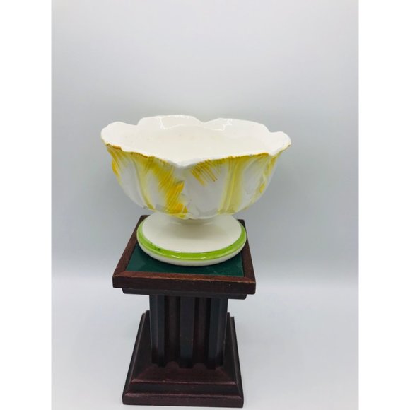 Vintage 1950’s Lefton rare yellow cabbage Rose ceramic planter, pedestal vase - Picture 4 of 7